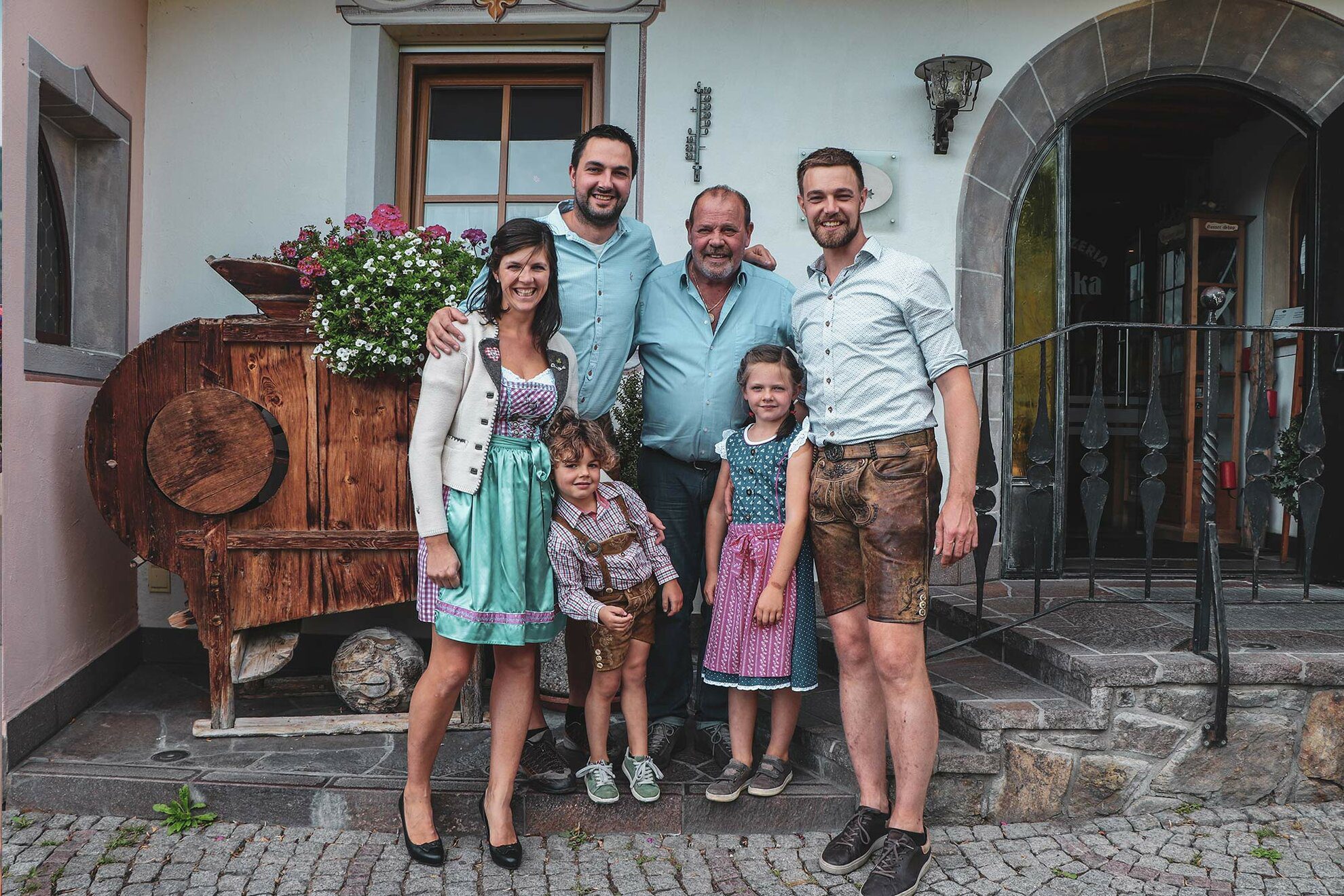 Villanders-familie-team_189948157f
