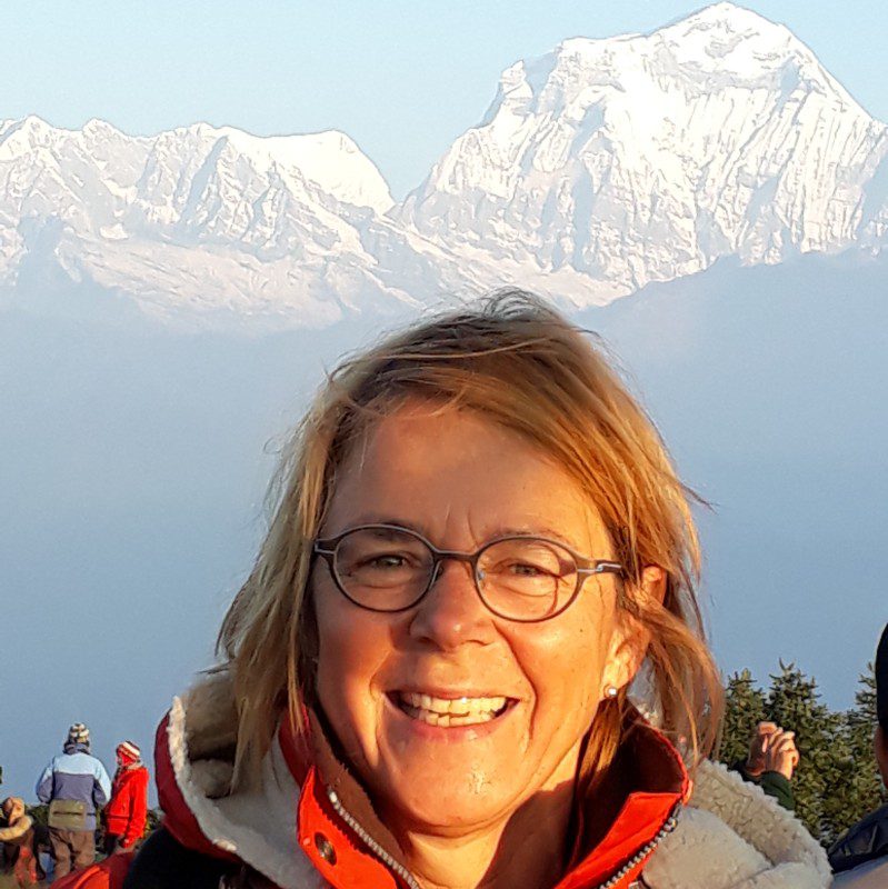 1672491537544 pasfoto Nepal