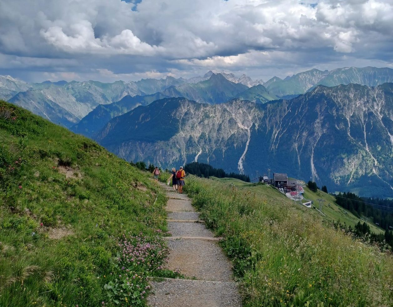 Vitaal Reis bergwandelen bij Freibergsee
